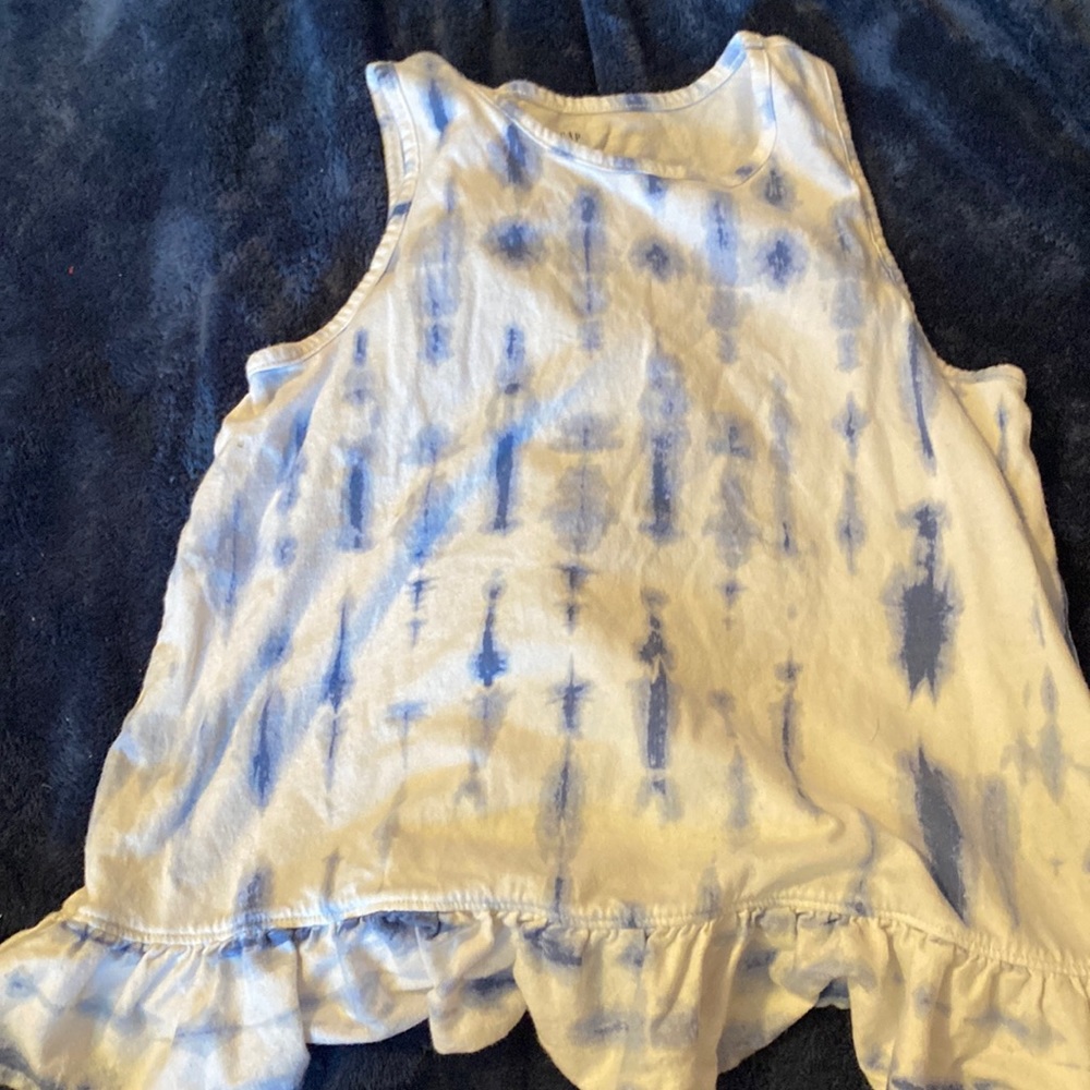gap tie dye shirt